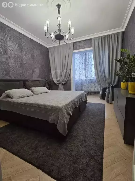 3-комнатная квартира: Махачкала, улица Тулпара Мусалаева, 4 (90 м) - Фото 1