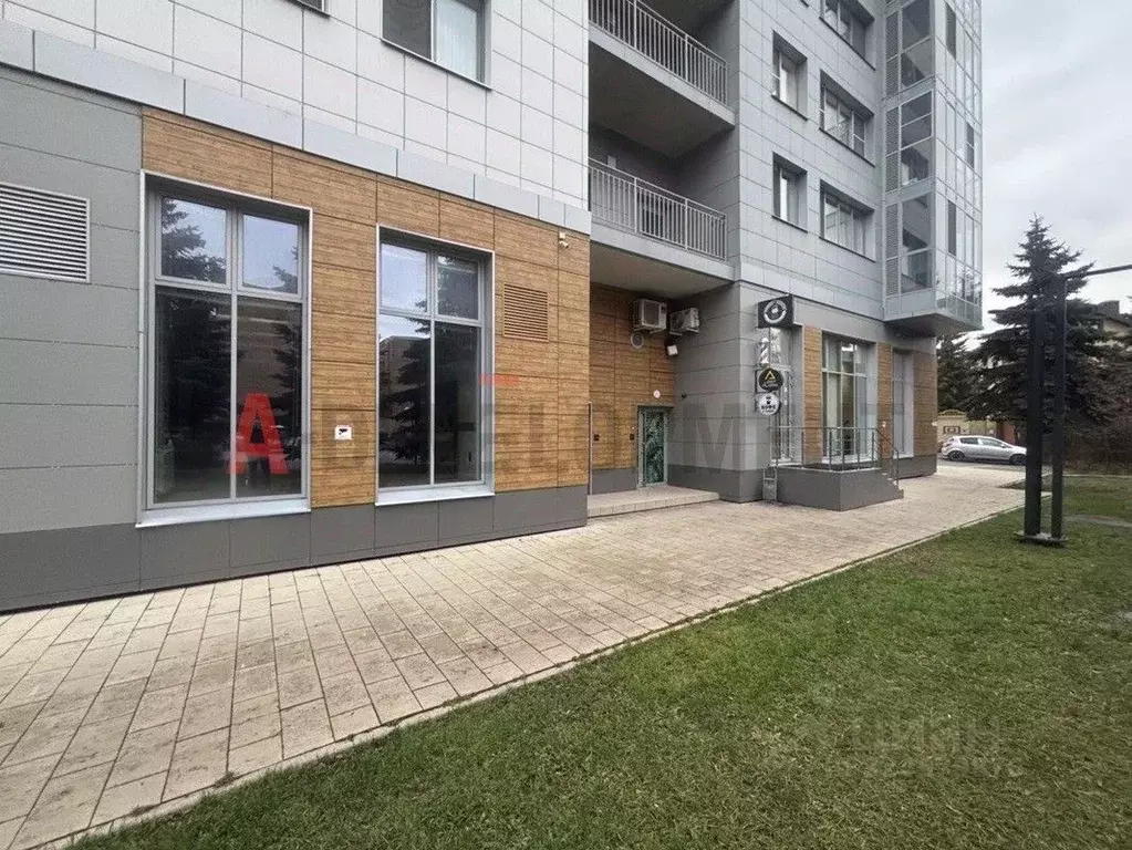 Помещение свободного назначения в Татарстан, Казань Комсомольская ул., ... - Фото 1