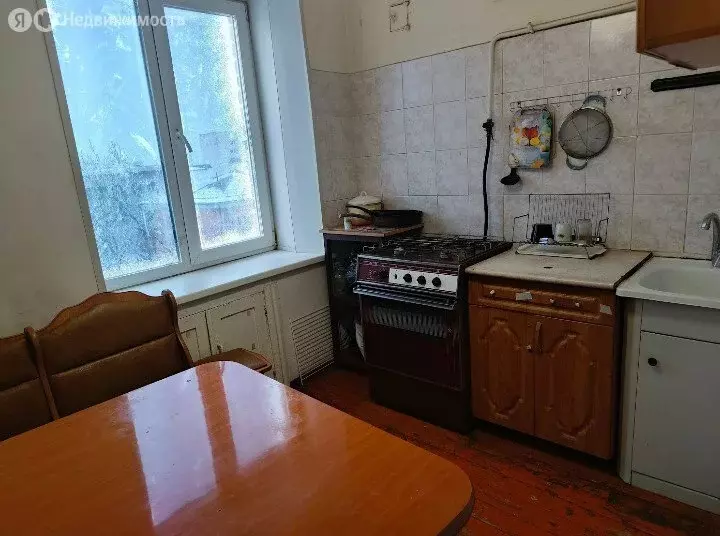 3-комнатная квартира: Оренбург, улица Терешковой, 4А (48 м) - Фото 1