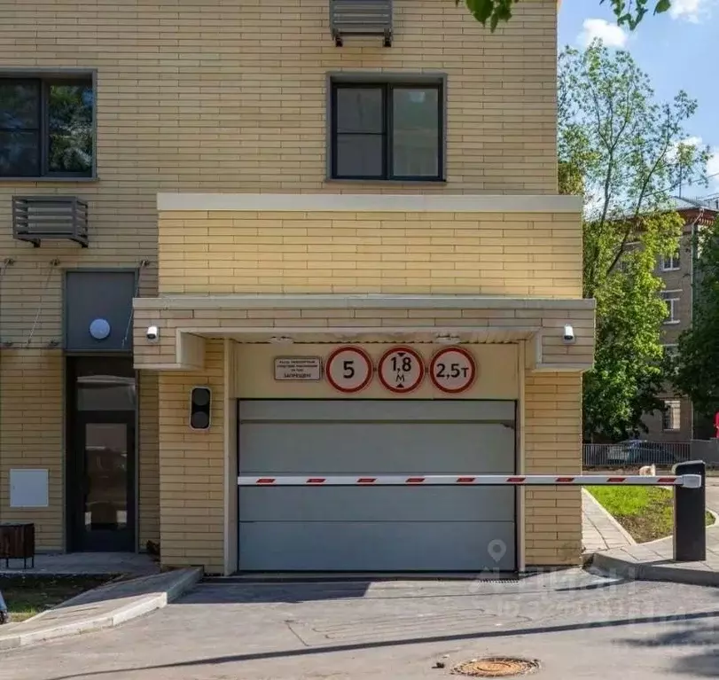 Гараж в Москва 3-й Новомихалковский проезд, 8/1 (15 м) - Фото 2