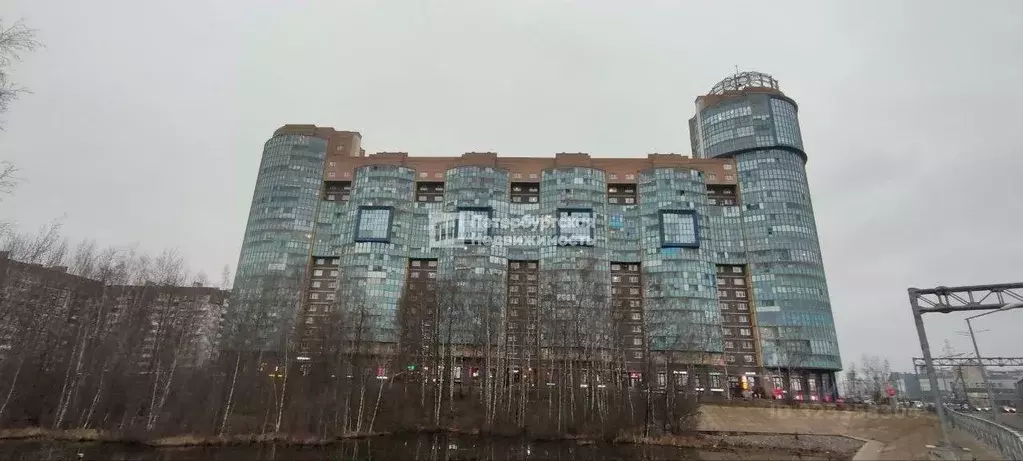 Гараж в Санкт-Петербург Планерная ул., 65к3 (13 м) - Фото 1