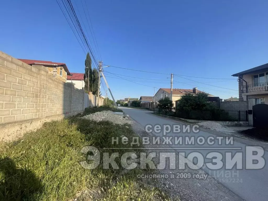 Участок в Севастополь ул. Василия Шукшина, 61 (3.0 сот.) - Фото 2