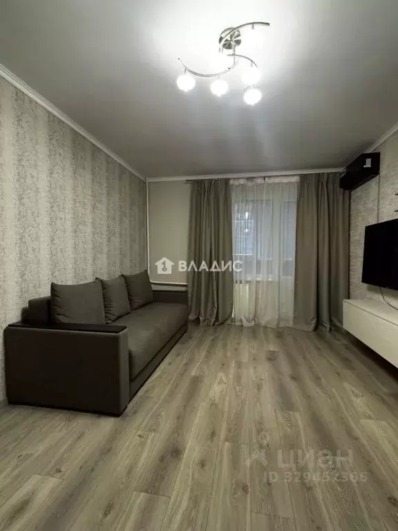 1-к кв. Волгоградская область, Волгоград ул. Хользунова, 18/1 (39.4 м) - Фото 1