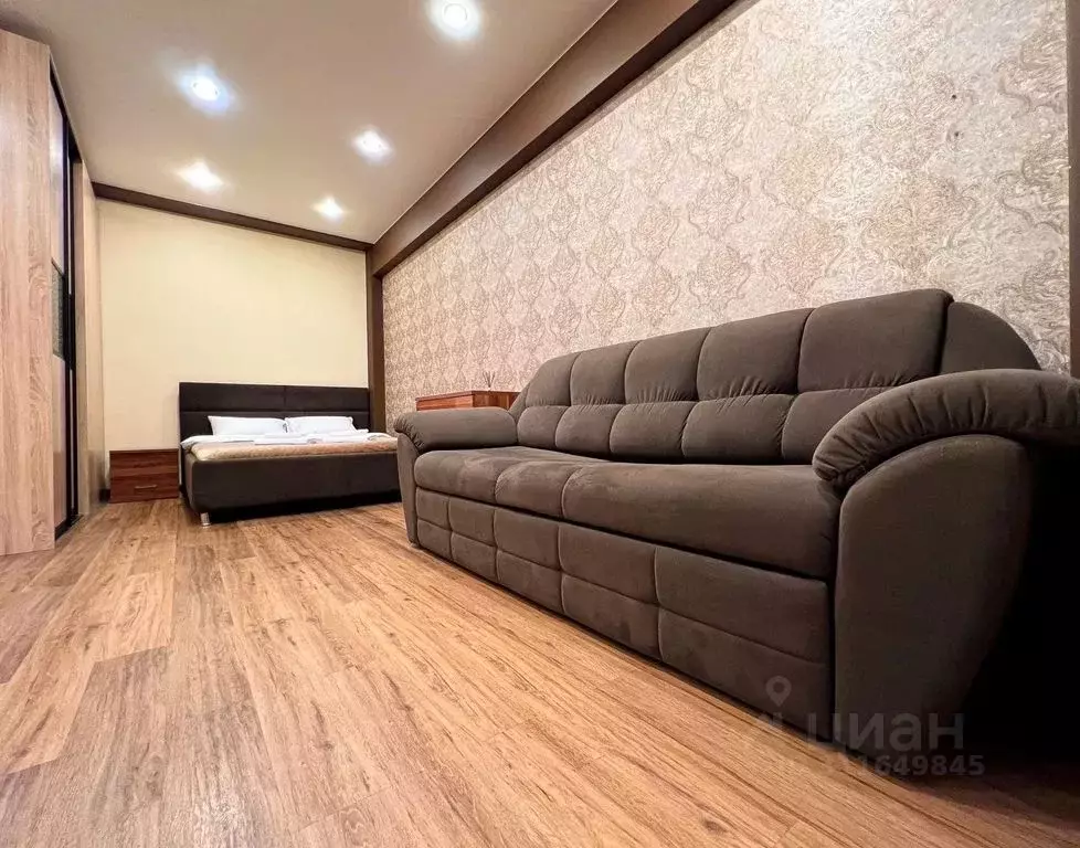 1-к кв. Иркутская область, Иркутск Крылатый мкр, 4 (37.0 м) - Фото 2