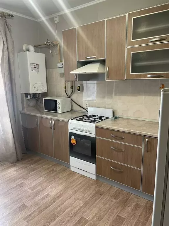 1-к. квартира, 50 м, 4/8 эт. - Фото 0