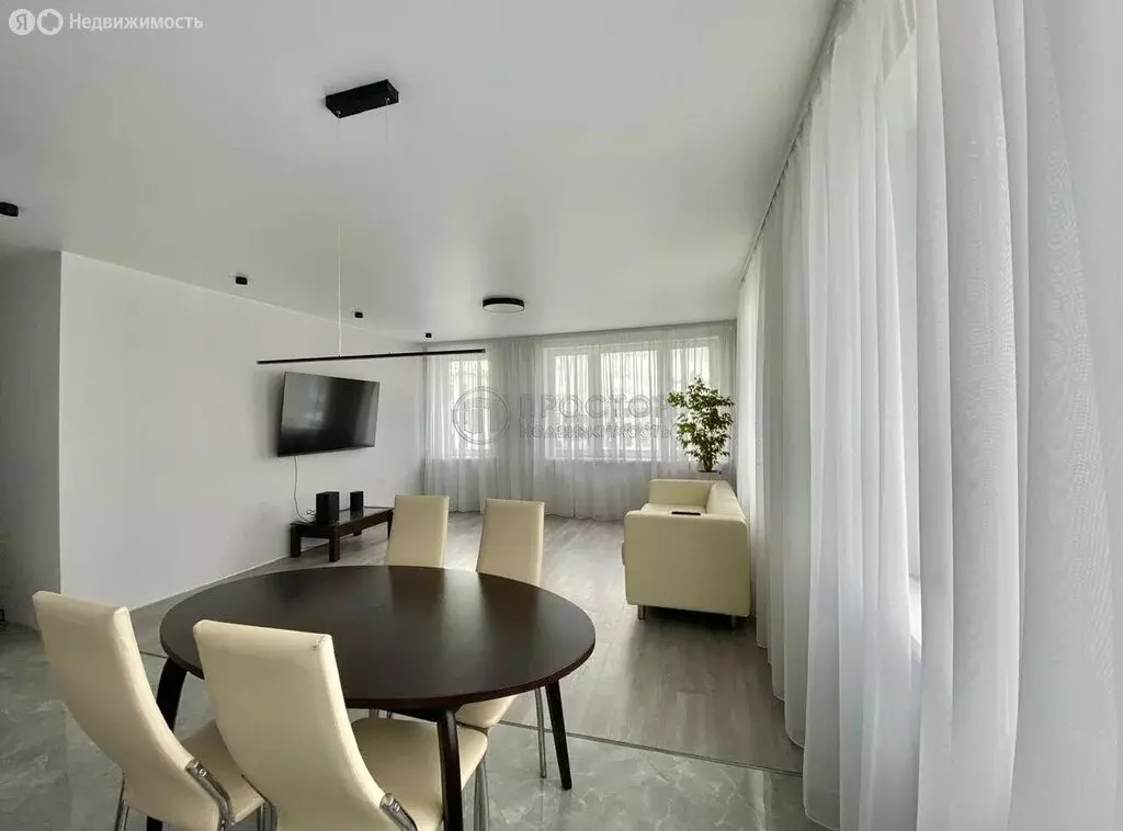 3-комнатная квартира: Красково, Егорьевское шоссе, 1к4 (83 м) - Фото 1