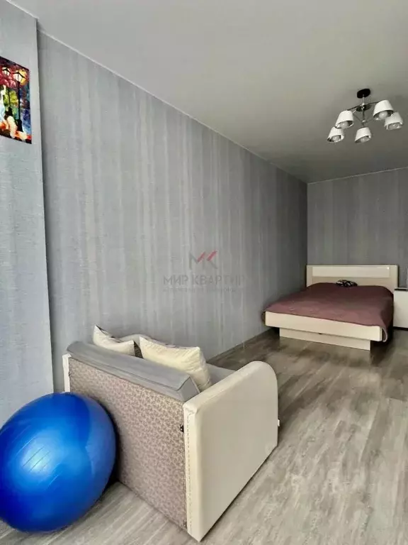 1-к кв. Хакасия, Абакан Трудовая ул., 84 (39.6 м) - Фото 2