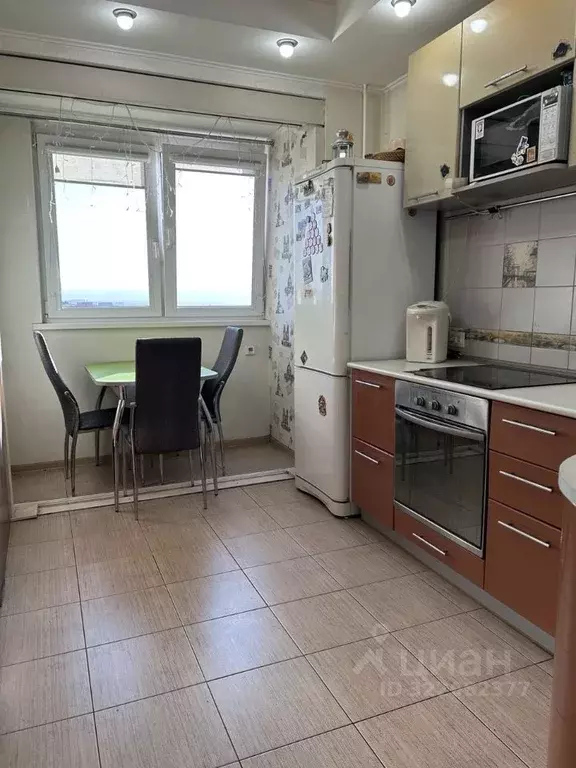 2-к кв. Самарская область, Тольятти ул. Лизы Чайкиной, 28 (45.6 м) - Фото 1