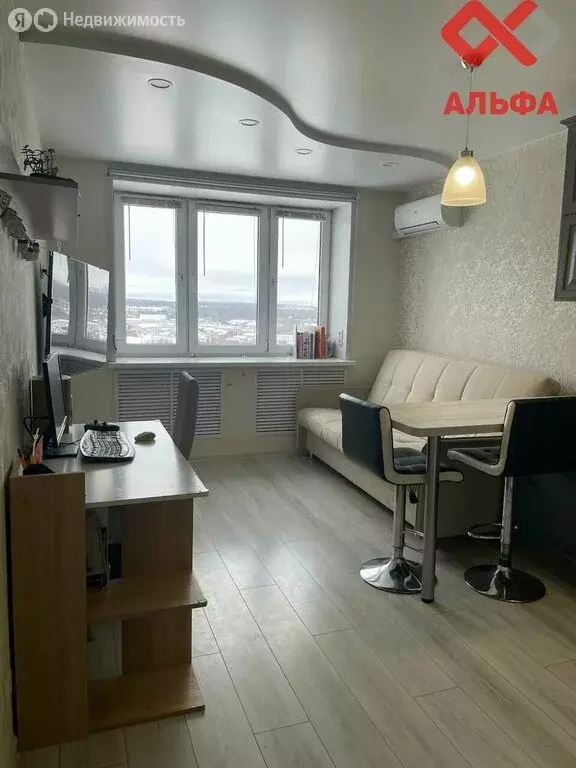 2-комнатная квартира: Киров, Чистопрудненская улица, 18 (38 м) - Фото 0