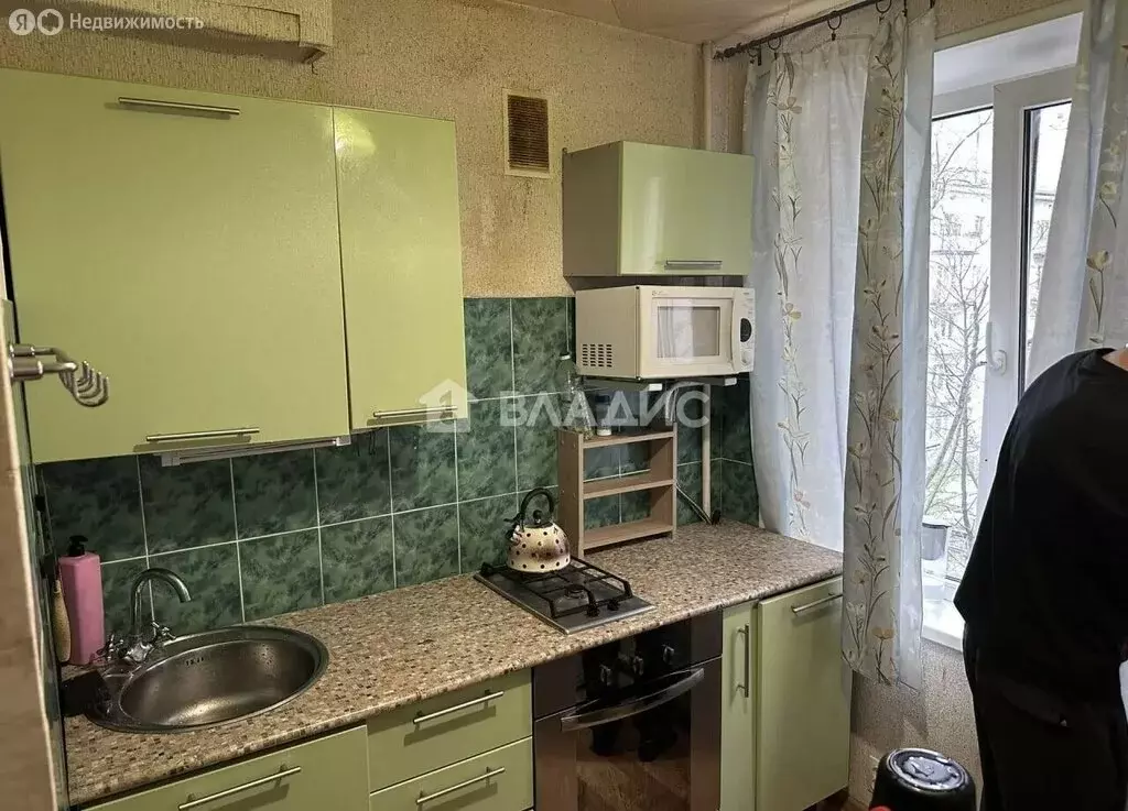 3-комнатная квартира: Москва, улица Плеханова, 22к3 (56 м) - Фото 1