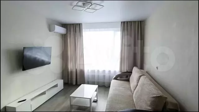 1-к. квартира, 40 м, 13/16 эт. - Фото 1