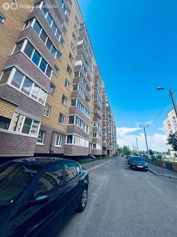 3-комнатная квартира: Смоленск, улица 100-летия Комсомола, 1к6 (70 м) - Фото 1