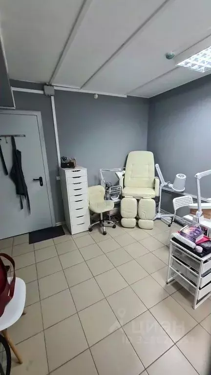 Офис в Краснодарский край, Краснодар ул. Им. Героя Яцкова И.В., 20 (20 ... - Фото 1