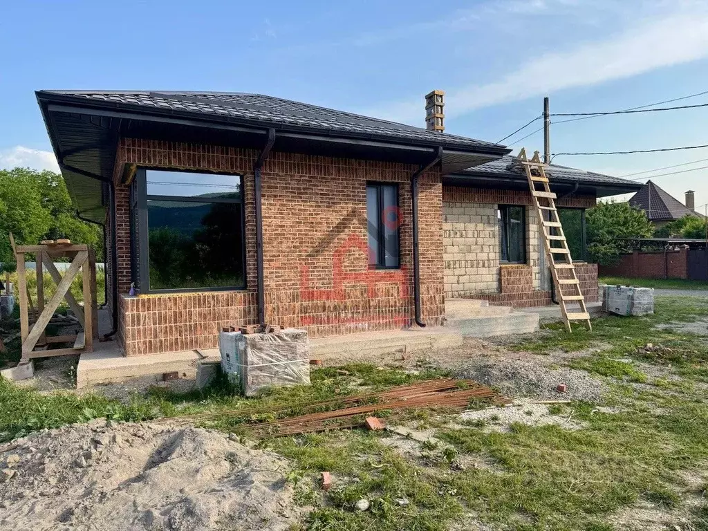 Дом в Ставропольский край, Пятигорск городской округ, пос. ... - Фото 1