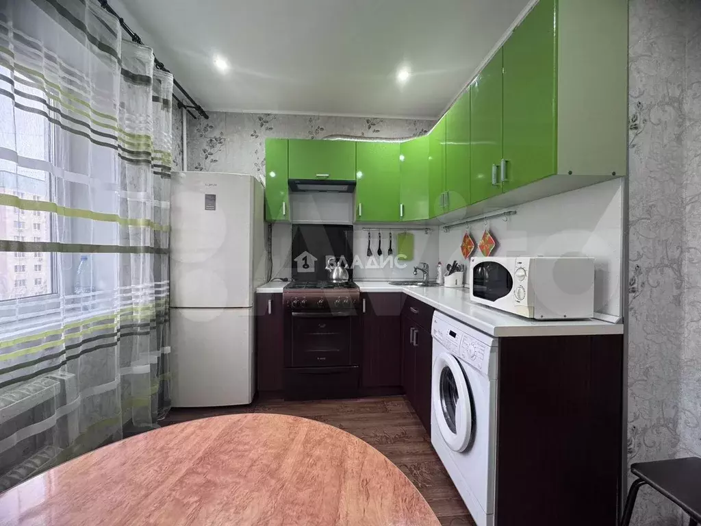1-к. квартира, 37 м, 5/7 эт. - Фото 0
