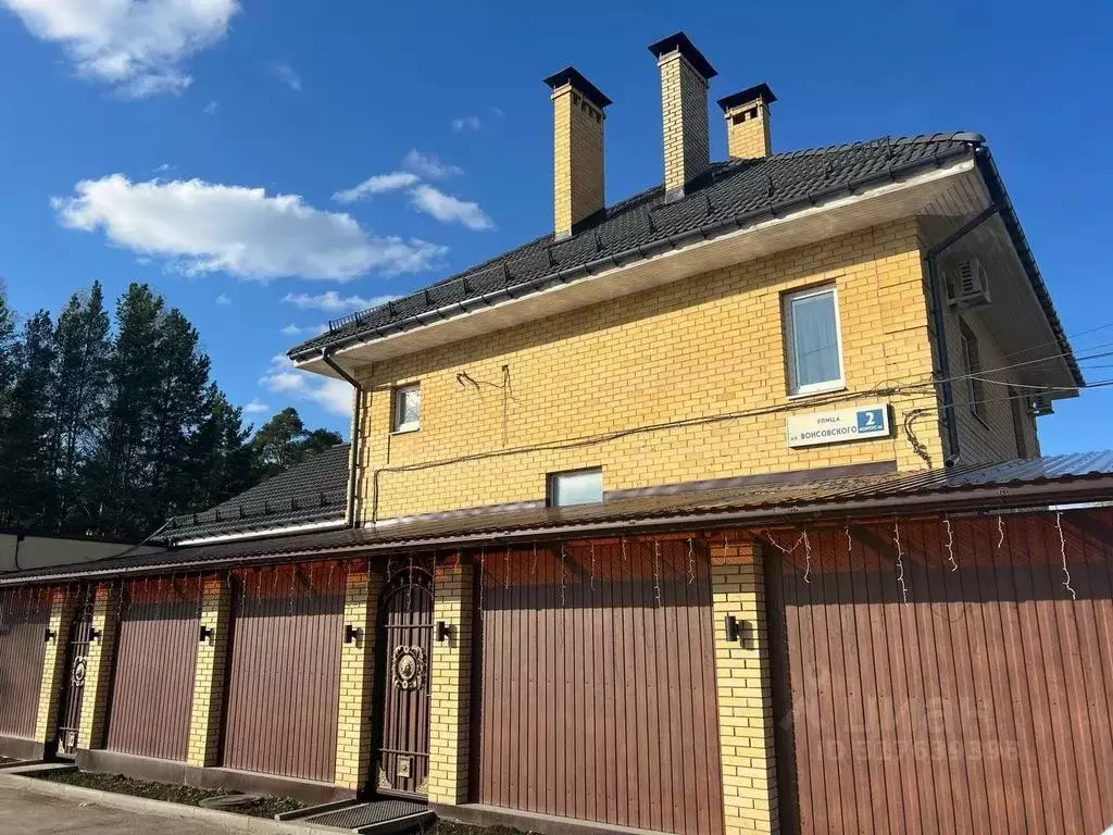Дом в Свердловская область, Екатеринбург ул. Академика Вонсовского, 2 ... - Фото 0