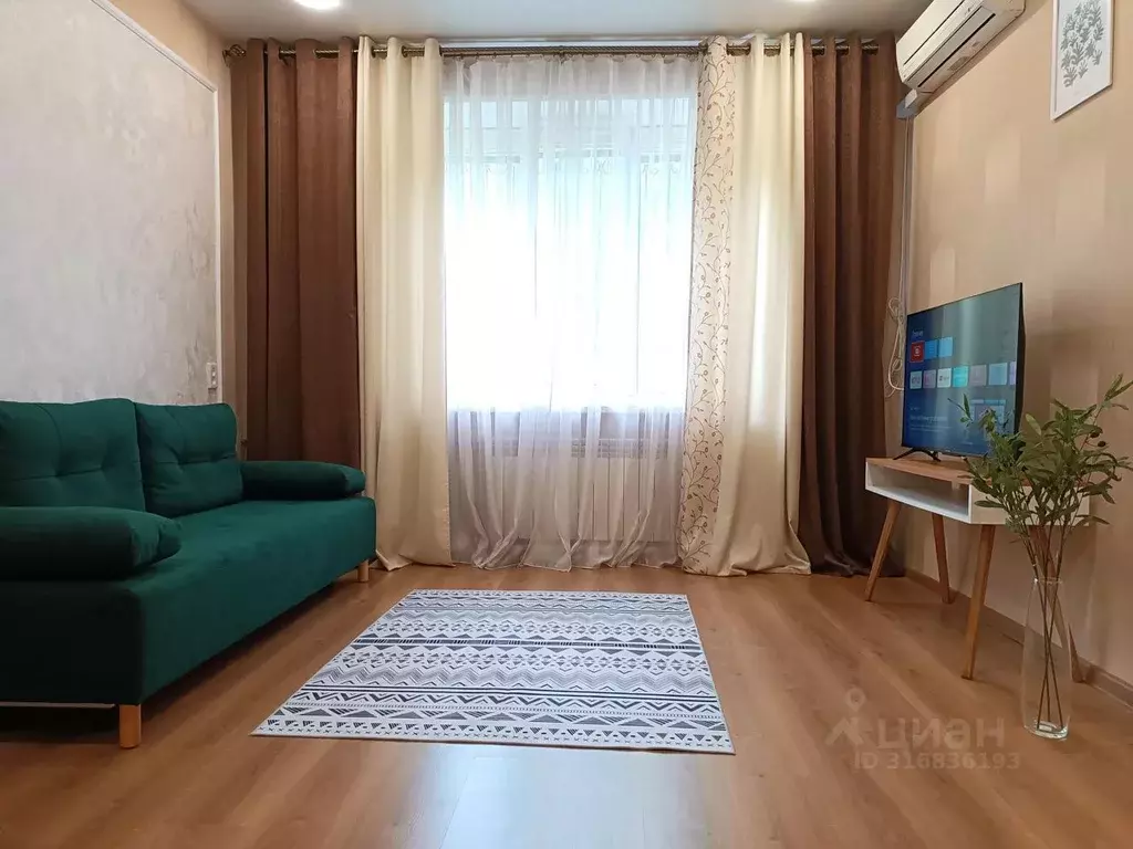 2-к кв. Воронежская область, Воронеж Ленинский просп., 20/4 (42.0 м) - Фото 1