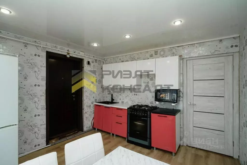 Дом в Омская область, Омск ул. Потанина, 84 (60 м) - Фото 1