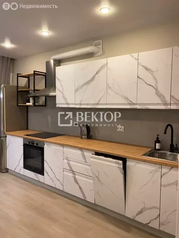 1-комнатная квартира: посёлок Красный Бор, квартал Светлояр, 4 (37 м) - Фото 1