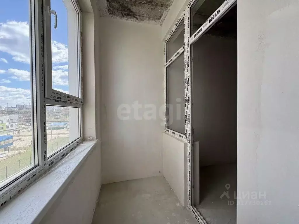 1-к кв. Крым, Симферополь просп. Александра Суворова (40.0 м) - Фото 0