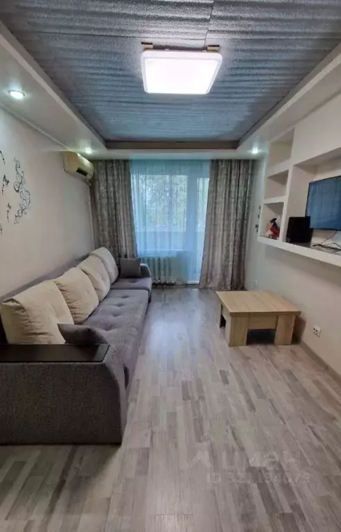 3-к кв. Оренбургская область, Новотроицк Зеленая ул., 7 (61.5 м) - Фото 0