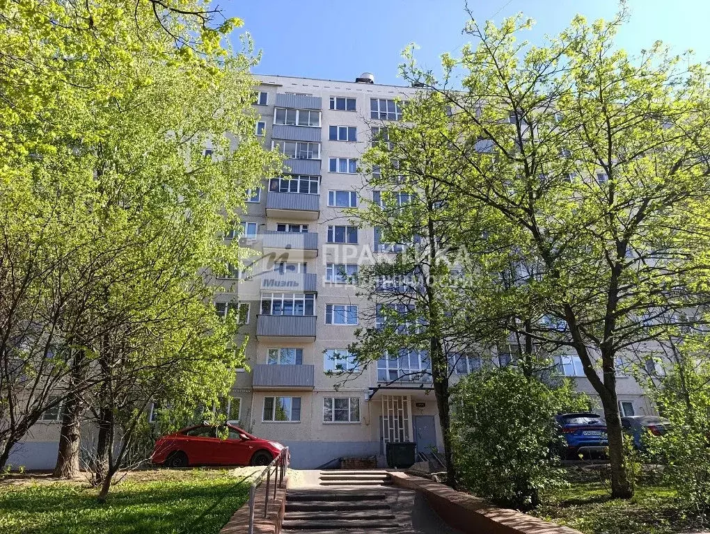 Продается 3-комнатная квартира - Фото 1