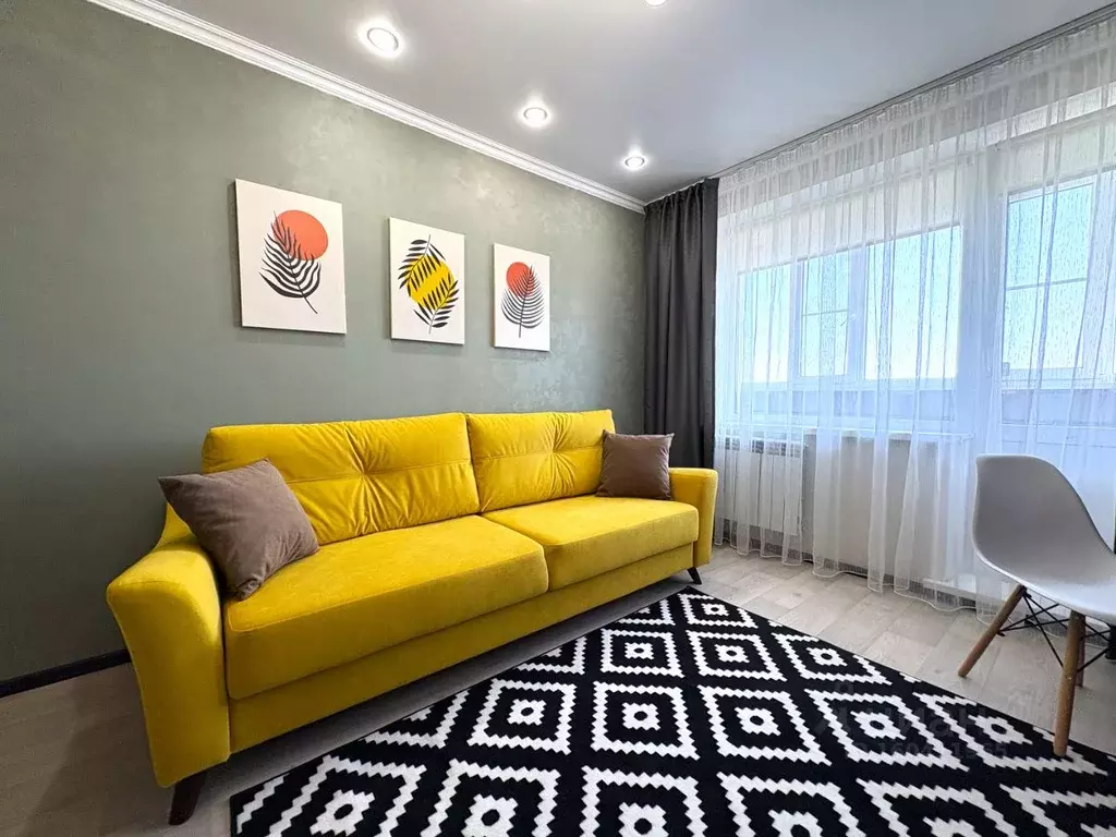 1-к кв. Самарская область, Тольятти Тополиная ул., 6 (34.0 м) - Фото 0