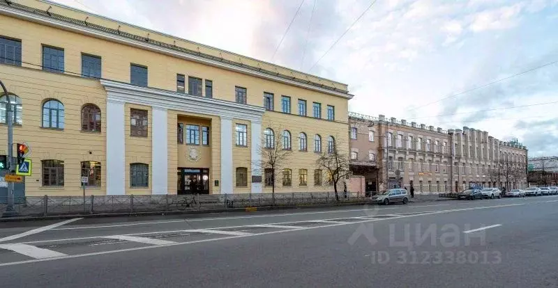 Торговая площадь в Санкт-Петербург Звенигородская ул., 9-11 (56 м) - Фото 0