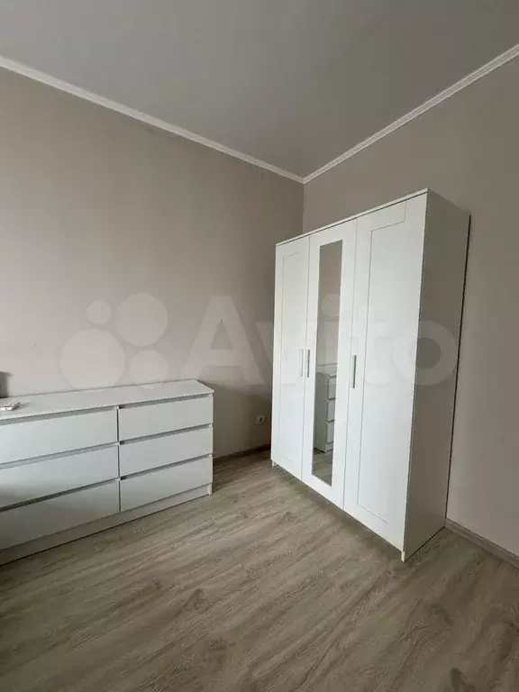 2-к. квартира, 60 м, 4/25 эт. - Фото 1