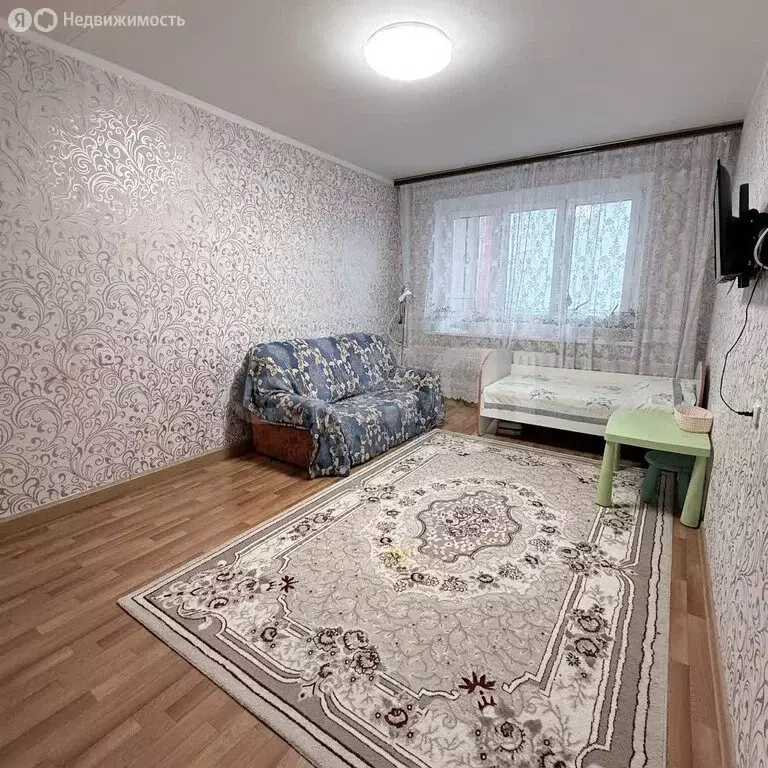 2-комнатная квартира: Альметьевск, микрорайон Алсу, улица Рината ... - Фото 2