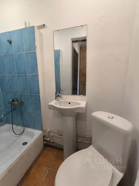 Комната Омская область, Омск пос. Амурский, ул. 3-я Челюскинцев, 97 ... - Фото 1