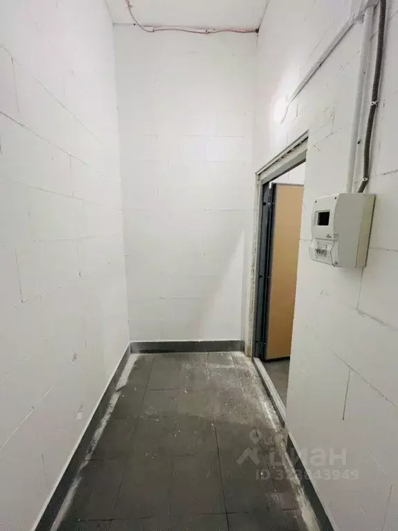 Склад в Свердловская область, Екатеринбург бул. Новосинарский, 7 (4 м) - Фото 2