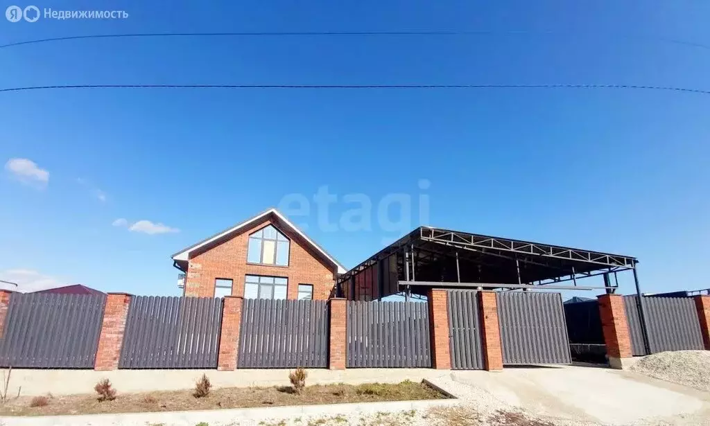 Дом в хутор Чембурка, Солнечная улица (149.7 м) - Фото 1