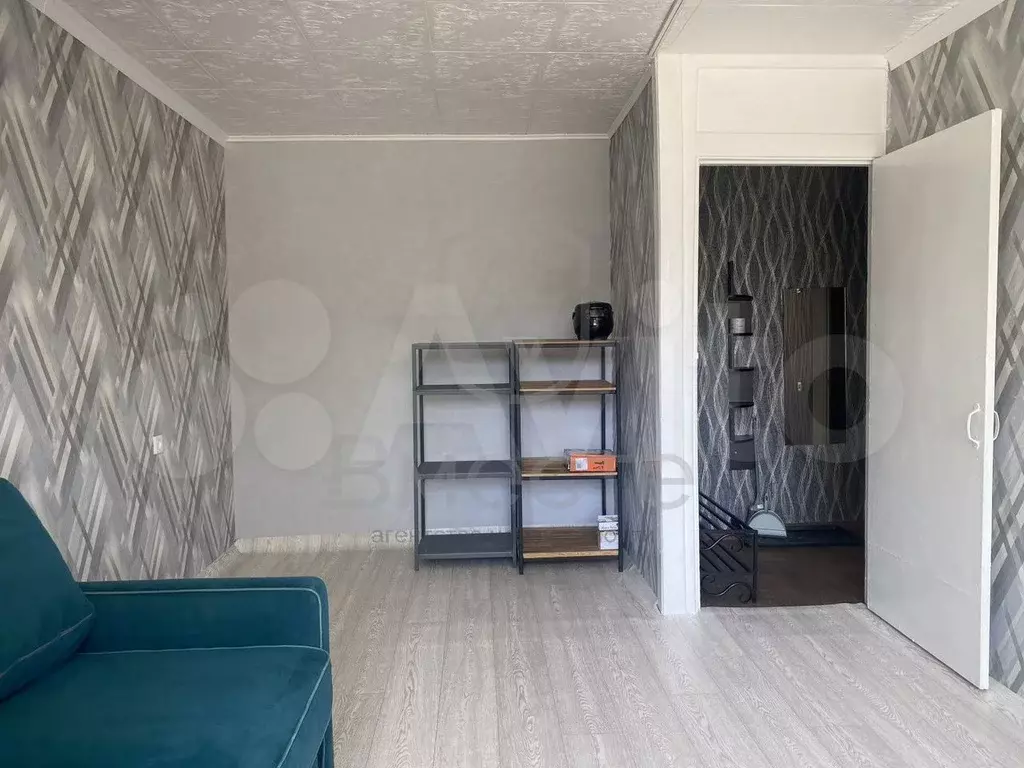 1-к. квартира, 1000 м, 2/5 эт. - Фото 1