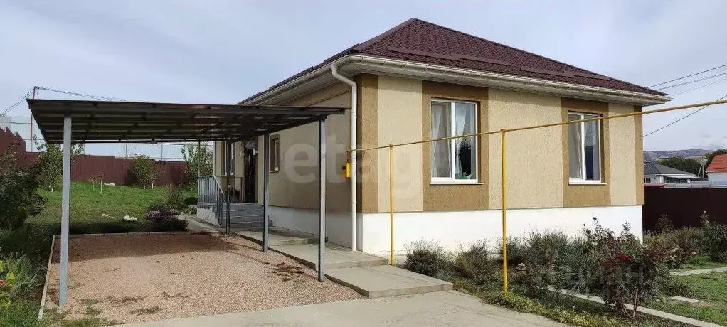 Дом в Крым, Симферопольский район, с. Доброе ул. Майская (115 м) - Фото 2