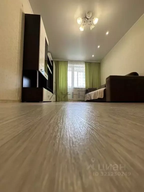 1-к кв. Татарстан, Набережные Челны ул. Аделя Кутуя, 6 (37.4 м) - Фото 2