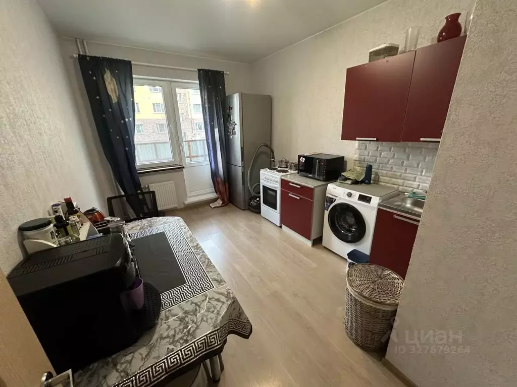 1-к кв. Санкт-Петербург пос. Шушары, Ленсоветовский тер., 13 (35.6 м) - Фото 0