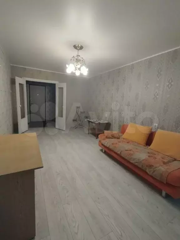 1-к. квартира, 40 м, 1/5 эт. - Фото 1