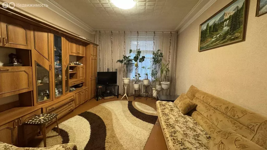 2-комнатная квартира: Октябрьский, улица Губкина, 23 (53.4 м) - Фото 2