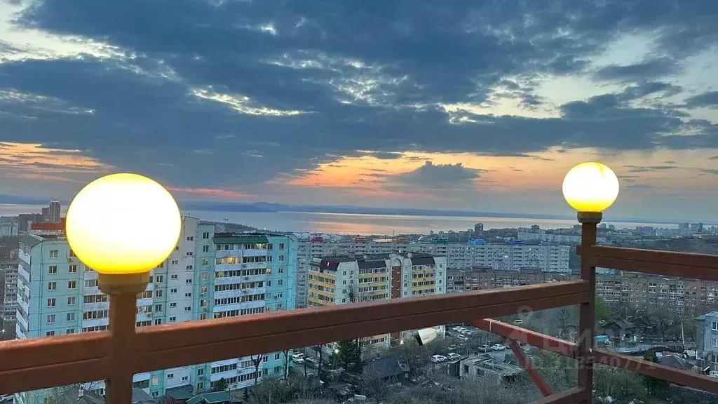 Дом в Приморский край, Владивосток Верхняя ул., 7 (241 м) - Фото 0