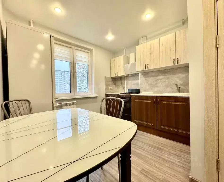 1-к кв. Московская область, Клин ул. 60 лет Октября, 3к4 (36.9 м) - Фото 0