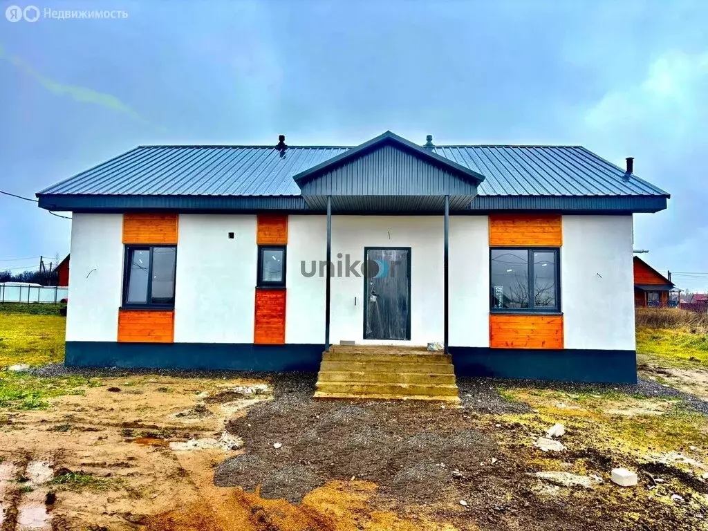 Дом в Иглино, улица Боткина, 132 (150 м) - Фото 2