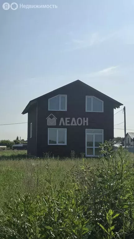 Дом в Тюкалинск, Ноябрьская улица, 88 (105 м) - Фото 1