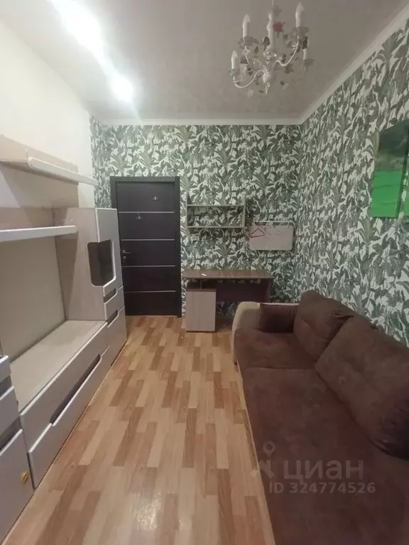 2-к кв. Пермский край, Пермь ул. Охотников, 11 (36.0 м) - Фото 2