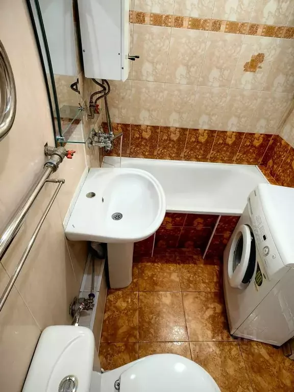 3-к кв. Северная Осетия, Владикавказ ул. Левандовского, 4 (64.0 м) - Фото 1