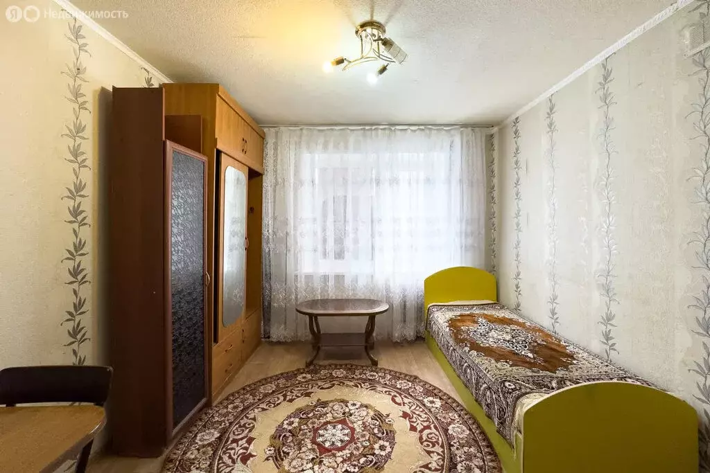 1к в 9-комнатной квартире (12 м) - Фото 1