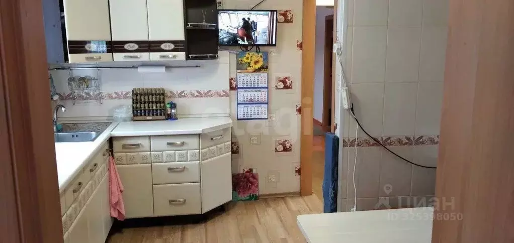 Дом в Красноярский край, Красноярск Ермаковская ул., 35 (85 м) - Фото 1