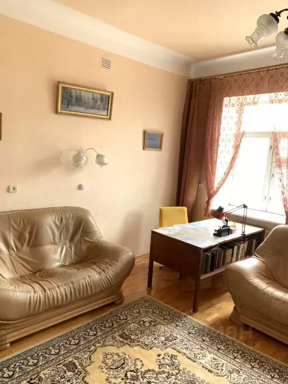 3-к кв. Удмуртия, Ижевск ул. Коммунаров, 231 (81.7 м) - Фото 0