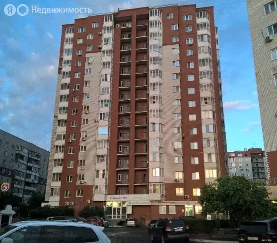 2-комнатная квартира: Тюмень, улица 50 лет ВЛКСМ, 15 (66.8 м) - Фото 1