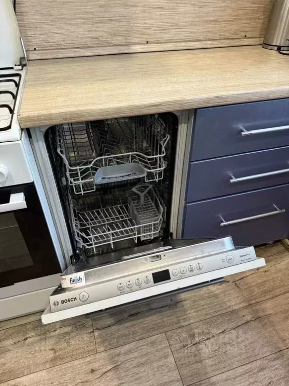 2-к кв. Московская область, Щелково Центральная ул., 2 (45.0 м) - Фото 2